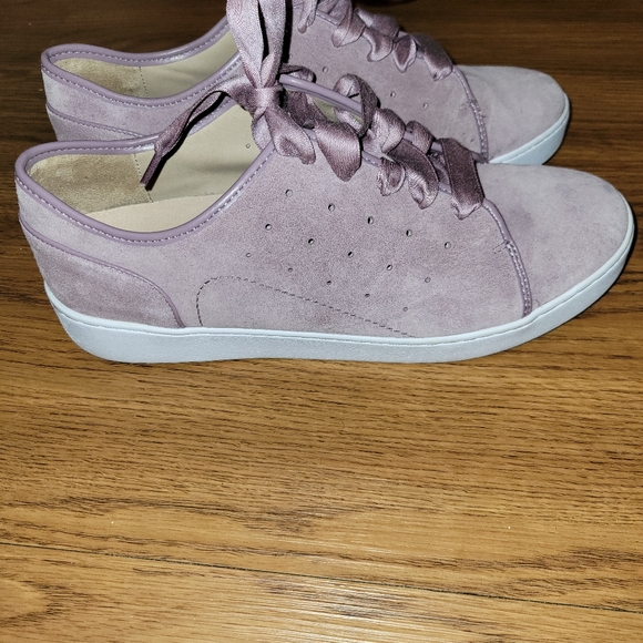 Vionic Keke suede violet sneaker 9.5 - Picture 3 of 4